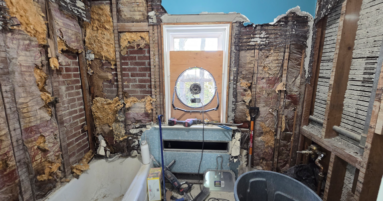 A bathroom renovation in progress